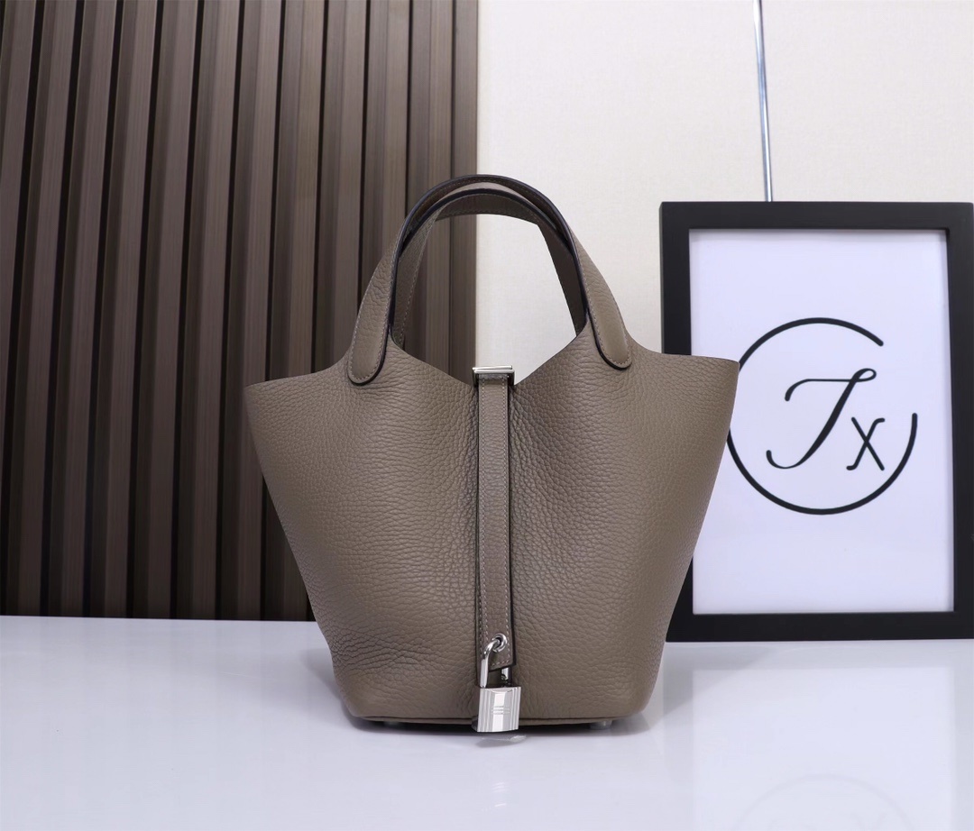 Hermès Picotin Lock Tote Bag | Elephant Grey Leather with Silver Hardware