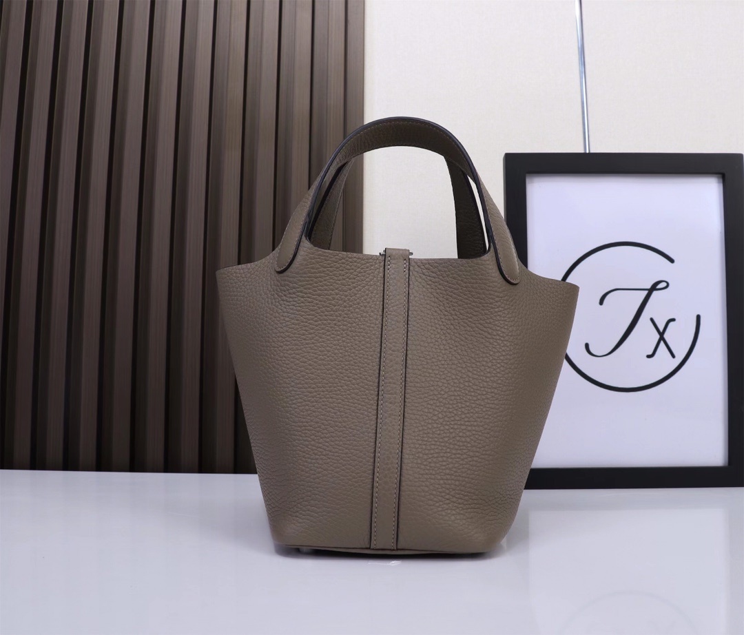 Hermès Picotin Lock Tote Bag | Elephant Grey Leather with Silver Hardware