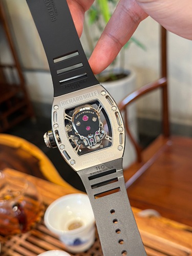 Richard Mille RM 052 “Supreme Ghost King” Tourbillon – Aviation Titanium Case with Skull Motif & Indonesian Rubber Strap