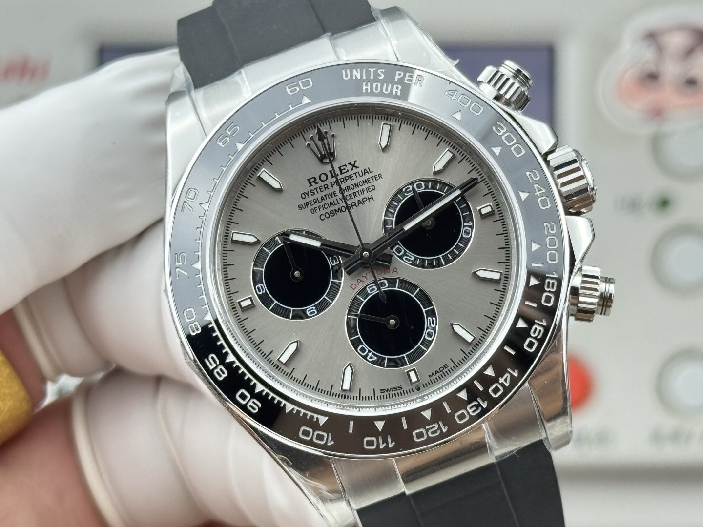 Rolex Cosmograph Daytona 126519LN “Cement Grey” in 18K White Gold with Oysterflex Strap & Caliber 4131
