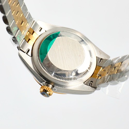 Rolex Lady-Datejust 28mm Two-Tone – Green Dial with Diamond Hour Markers