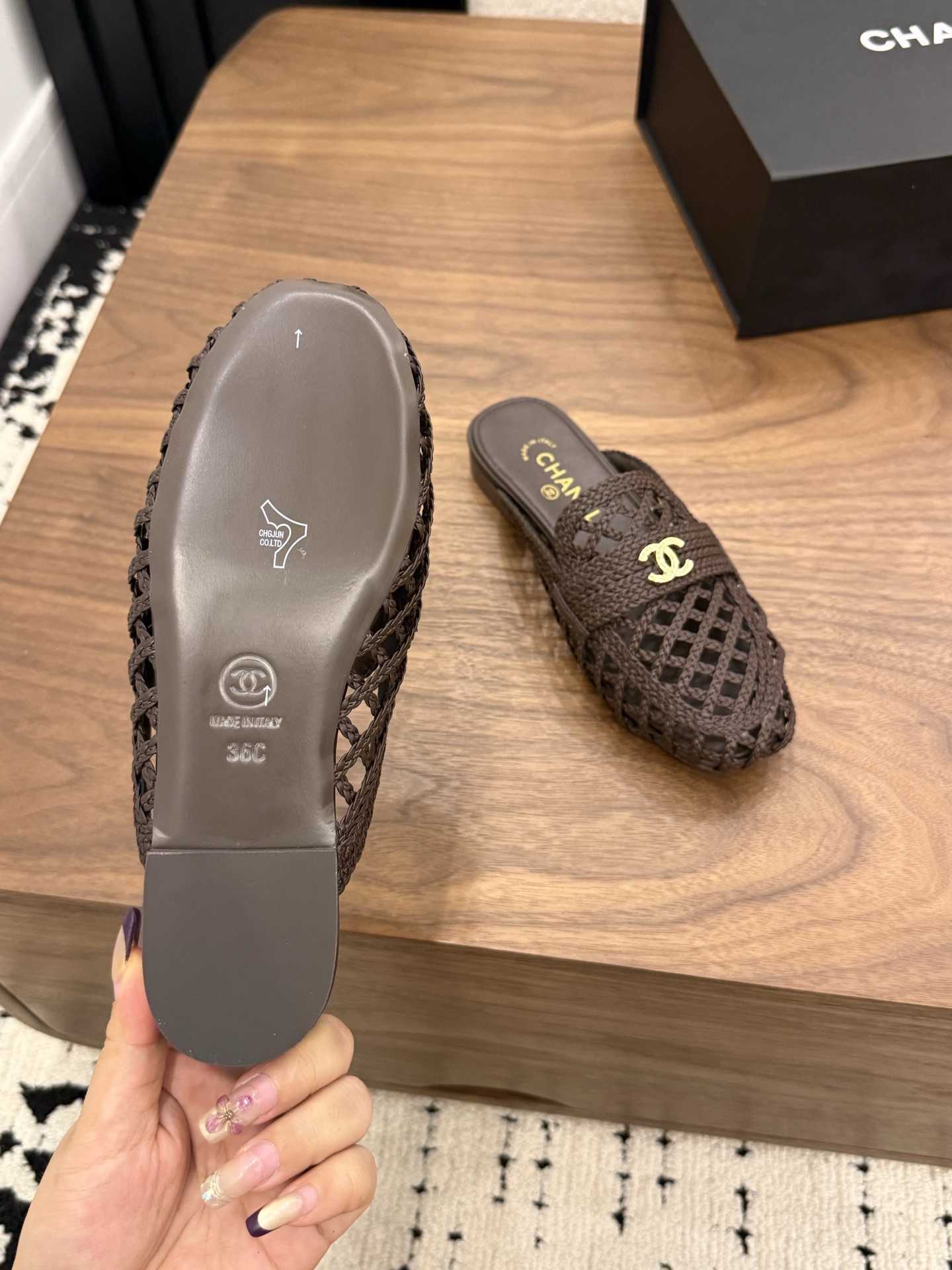 Chanel Woven Leather Slide Sandals – Dark Brown with Gold-Tone CC Logo, Italian Leather Sole (EU 35–39)